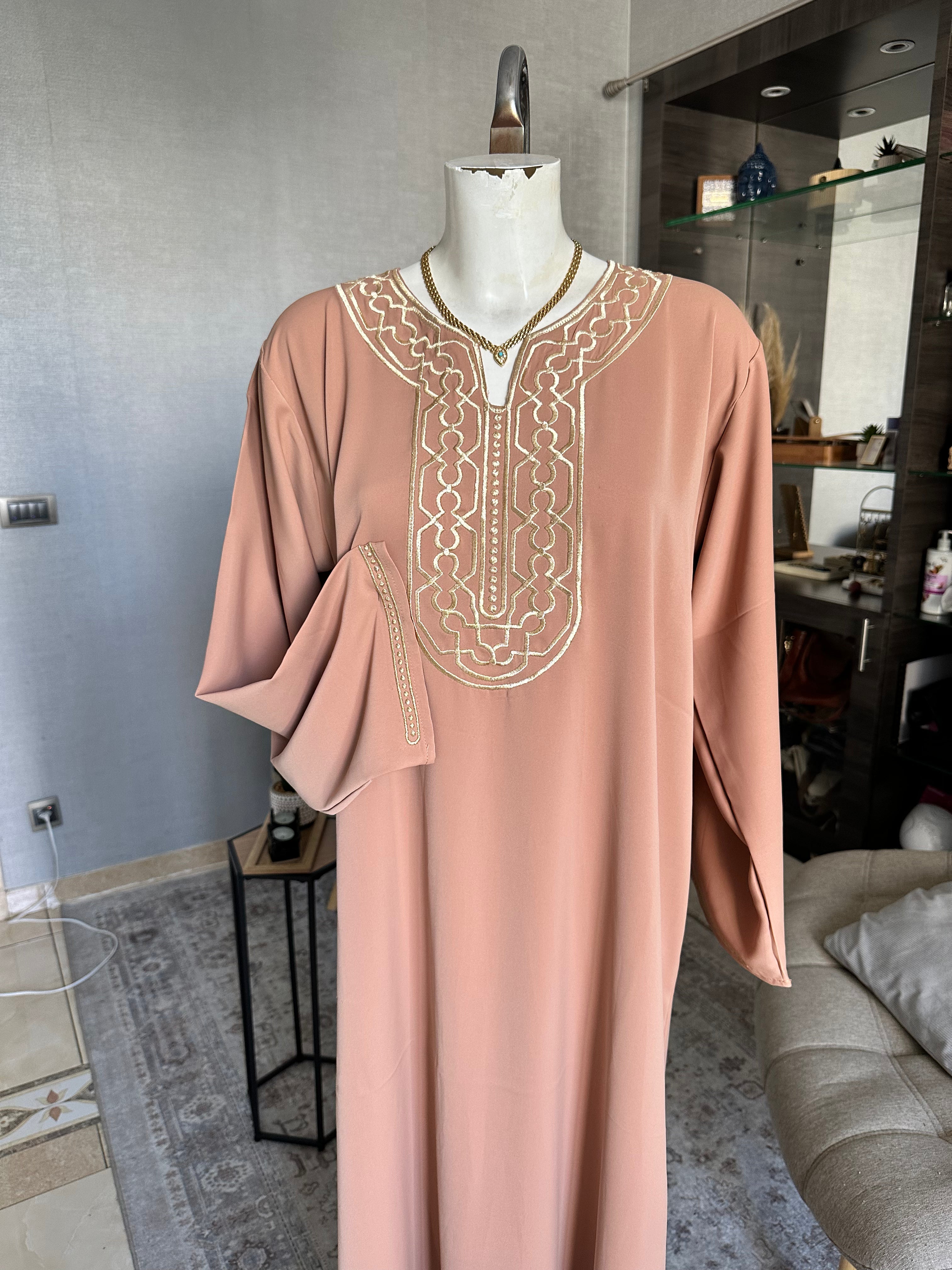 Caftan marocain brodé