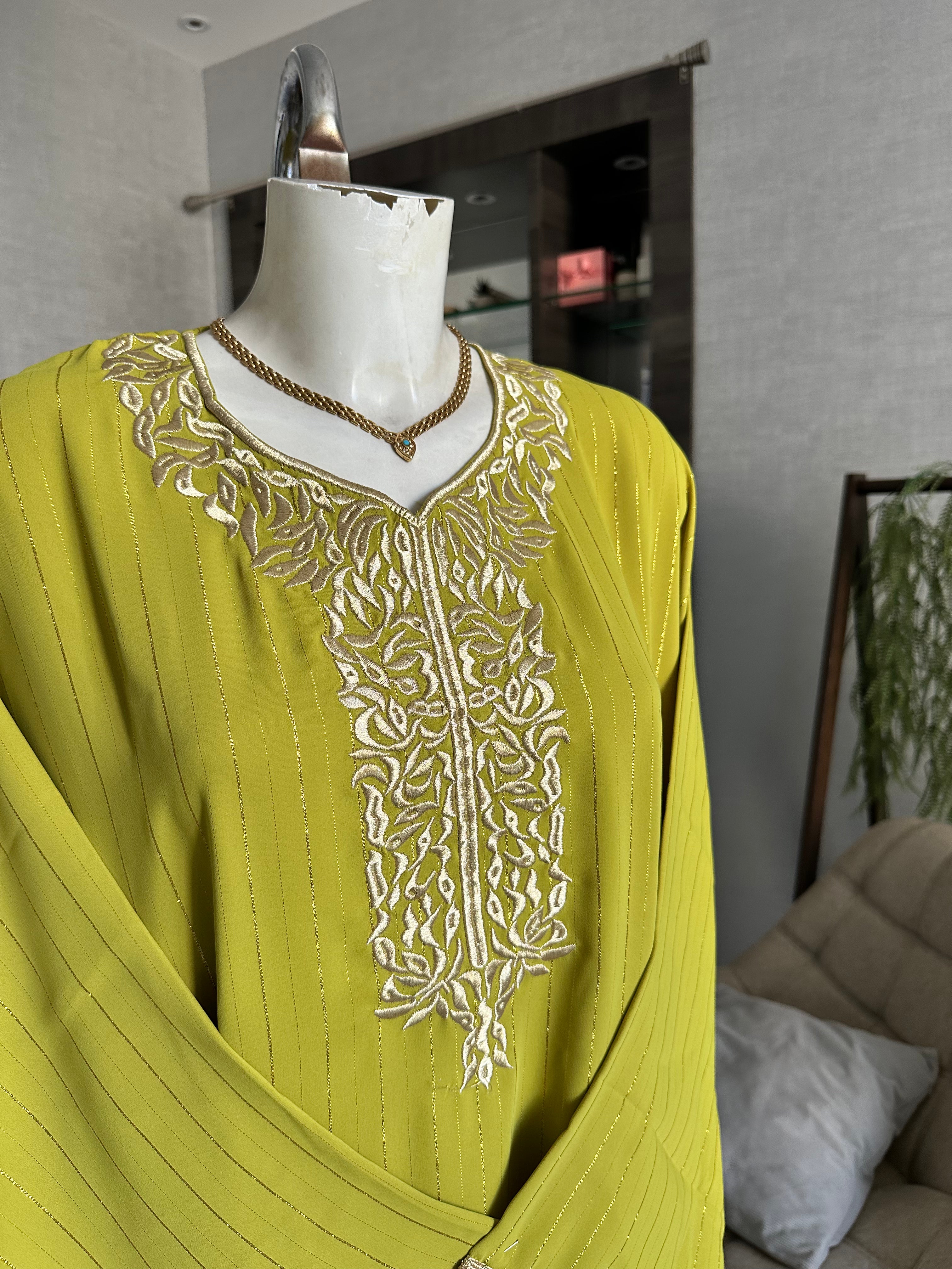 Caftan Marocain broderie dorée