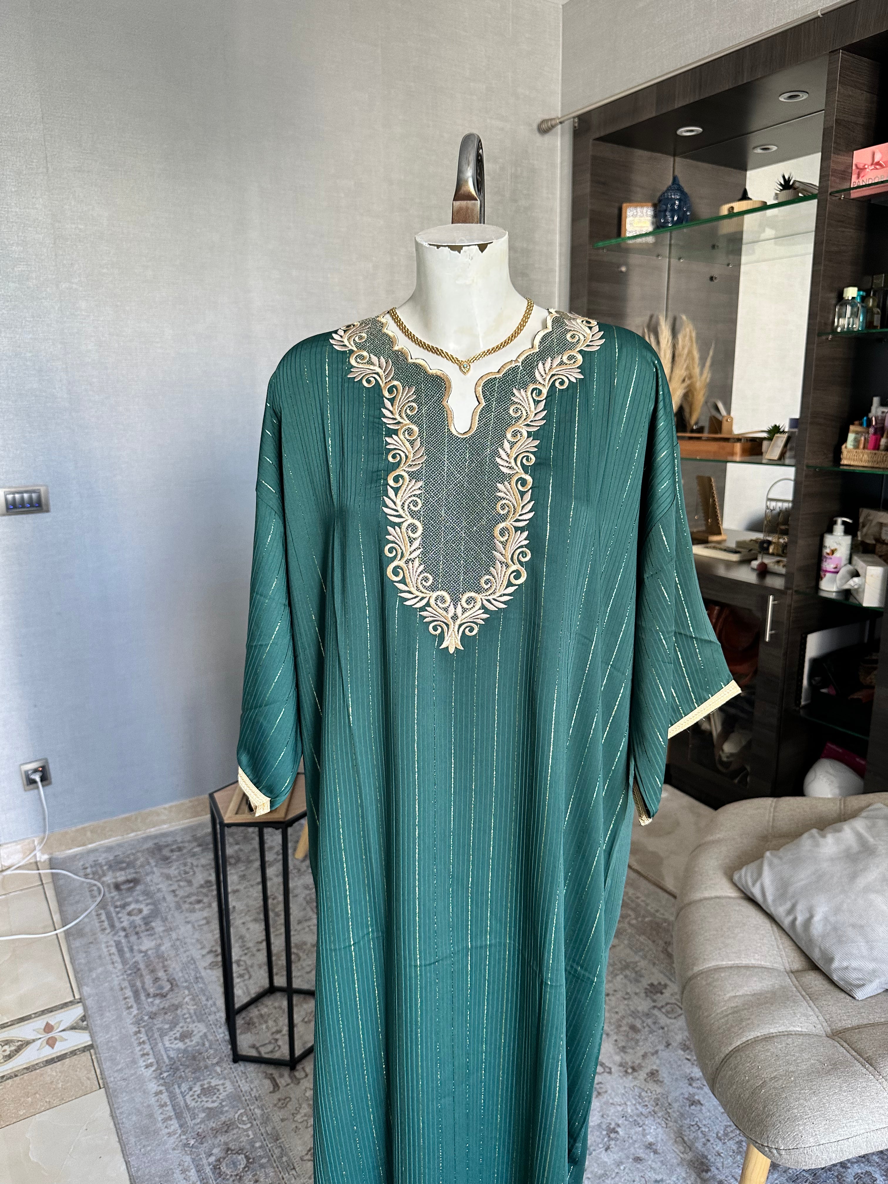 Caftan Marocain col brodé