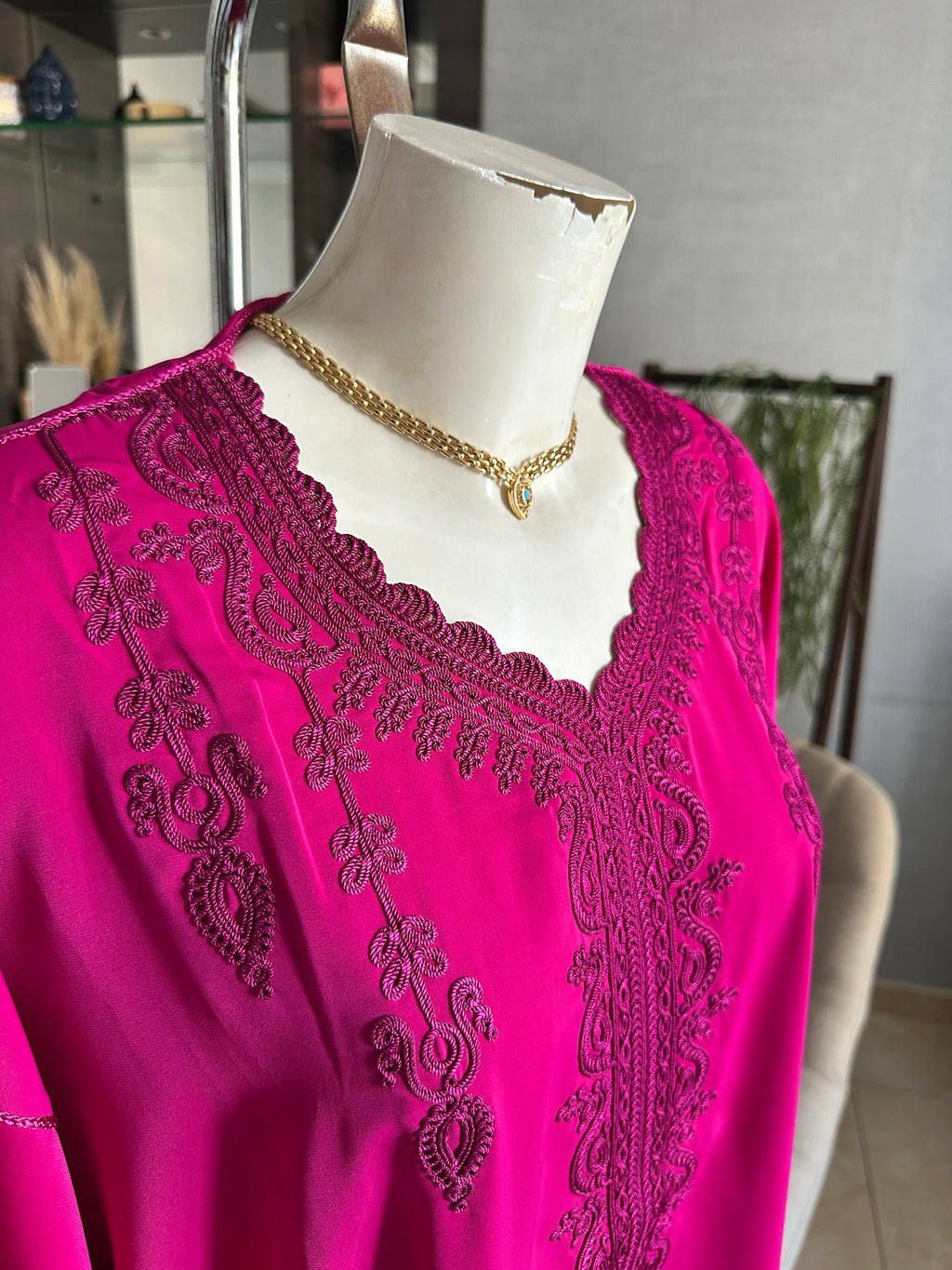 Caftan Marocain rose Fuchsia brodé
